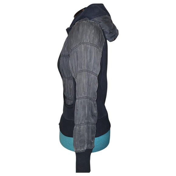 Lululemon Special Edition Black Tencel Scuba Hoodie Jacket *Missing Size Tag** - Picture 4 of 7